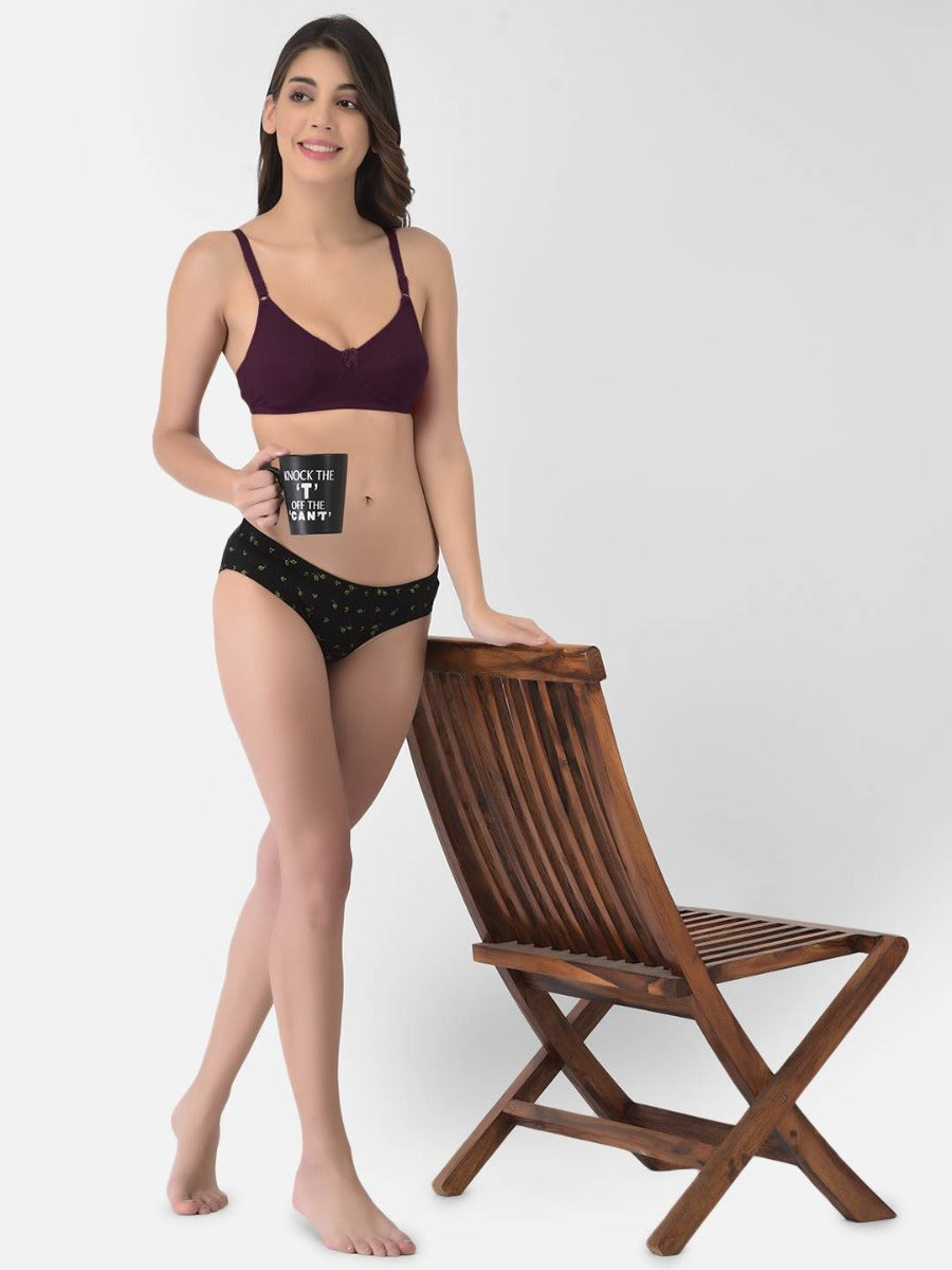 Softline Women's Non Padded Wire Free Bra in Cotton Stretch Fabric with Double Layered Cups Full Coverage, Elastic Straps, and Hook Closure (1055)