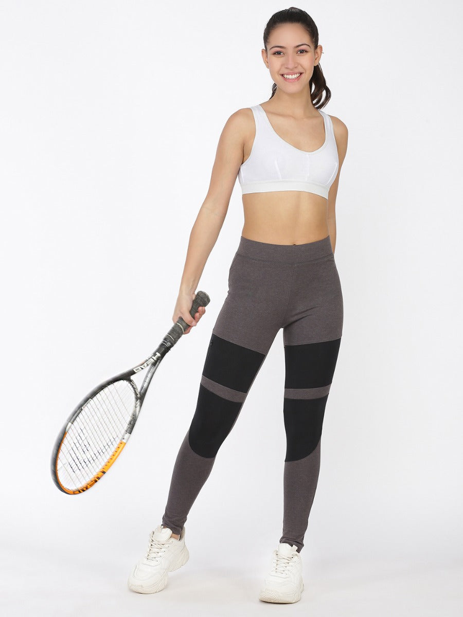 Softline Women's Non Padded Sports Bra in 100% Polyester Fabric With Slip on Style and No Hook Closure