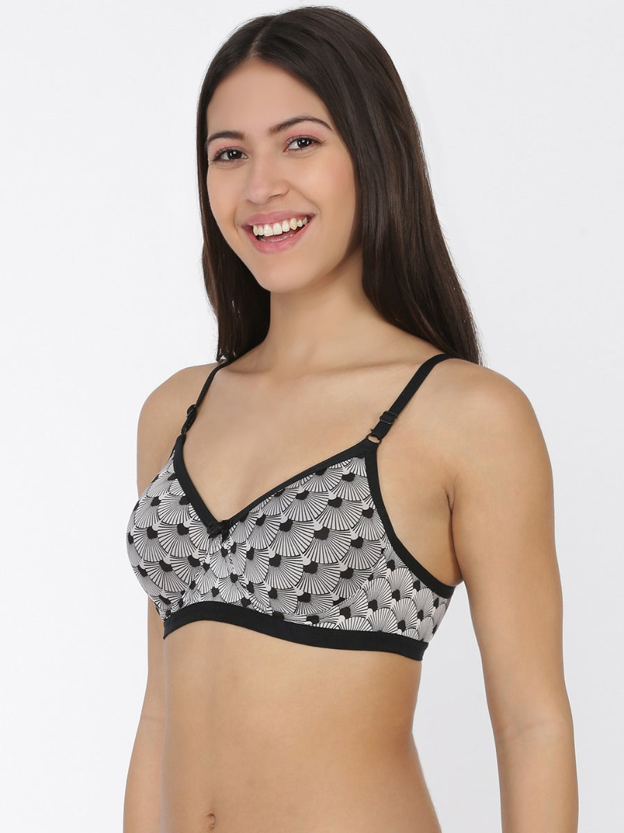 Softline Women's Padded Wire Free Bra in Spandex Nylon Fabric with Elastic Straps and Hook Closure