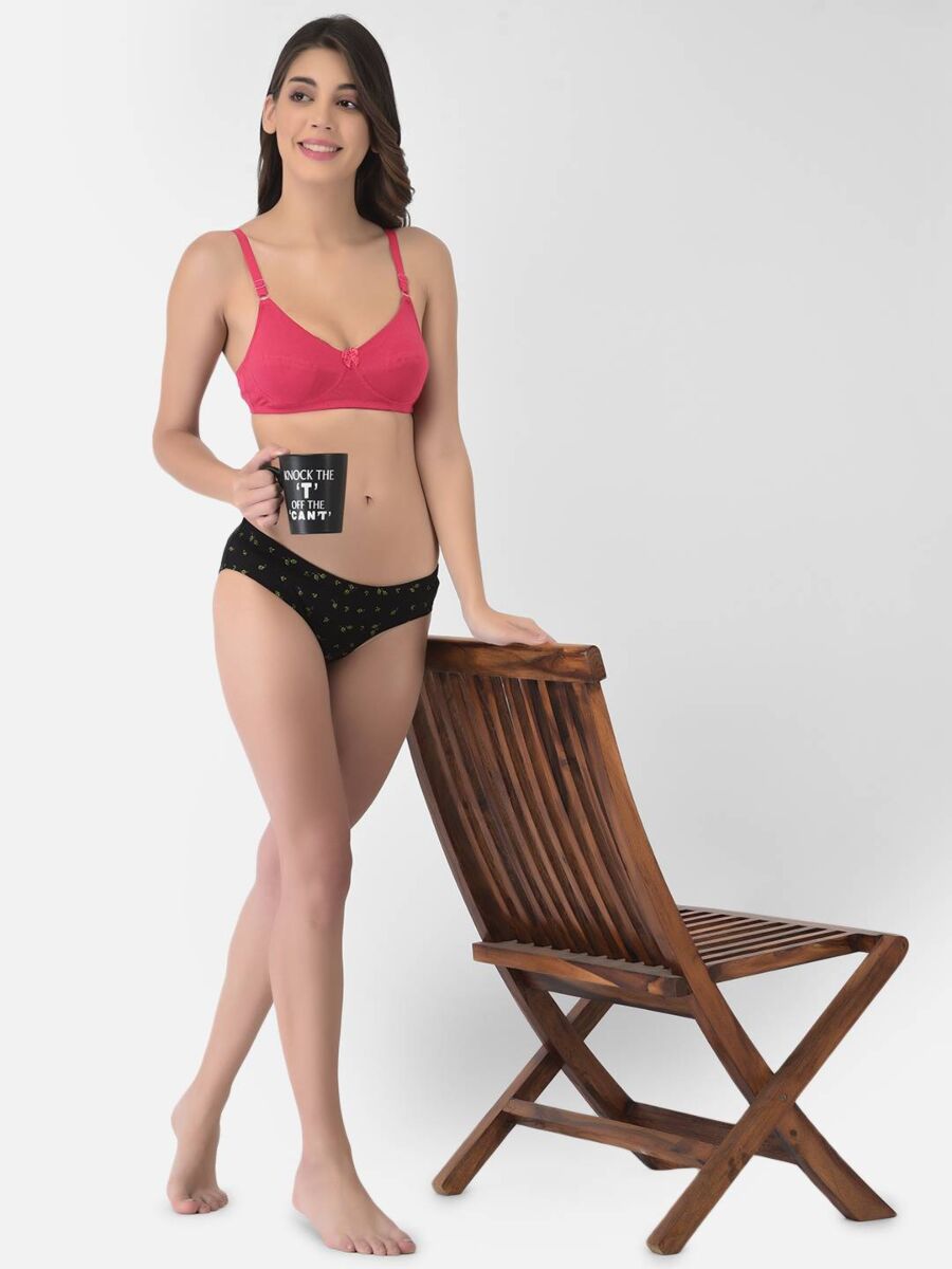 Softline Women's Non Padded Wire Free Bra in Cotton Stretch Fabric with Double Layered Cups Full Coverage, Elastic Straps, and Hook Closure (1055)