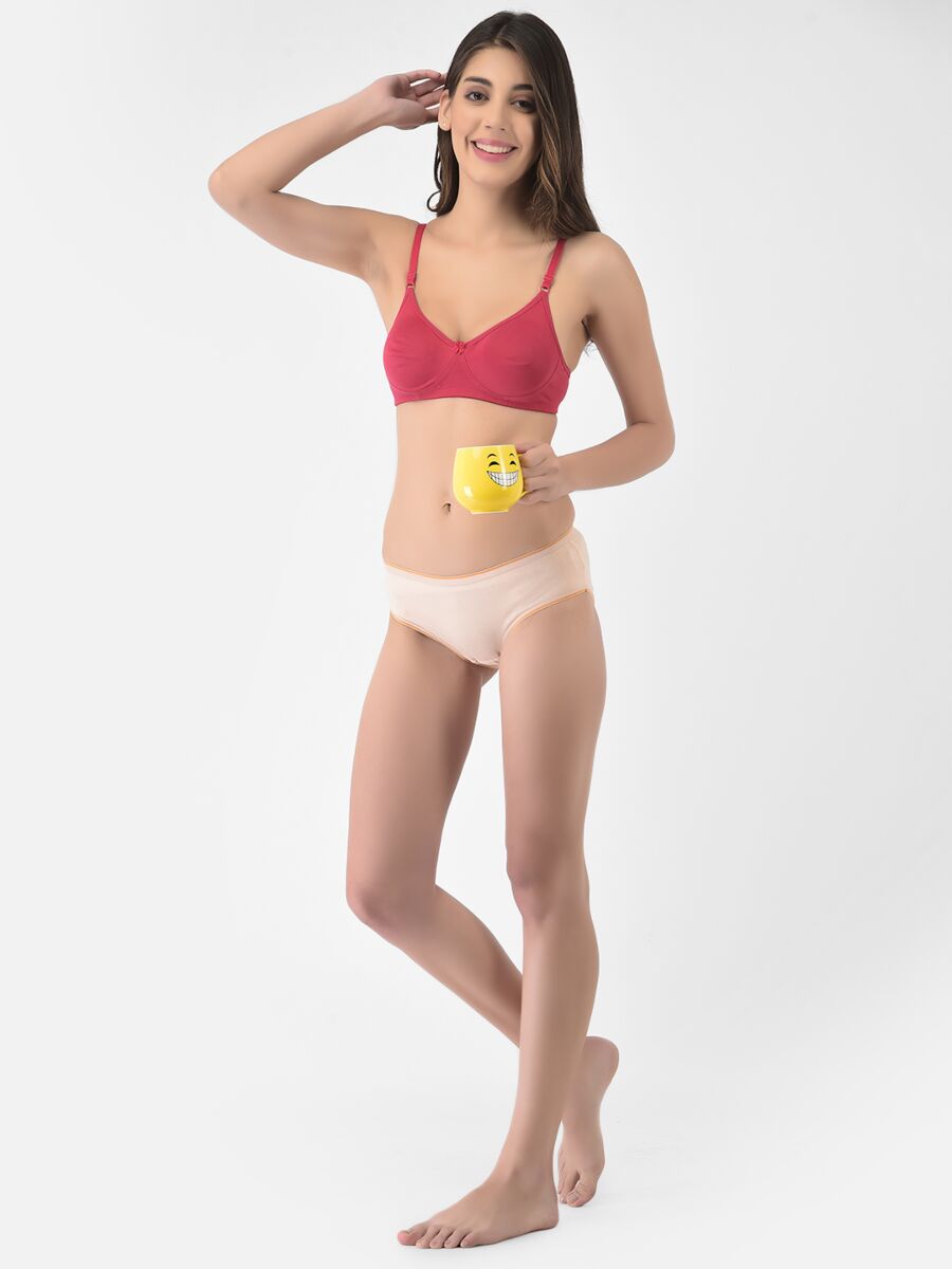 Softline Women's Non Padded Wire Free T-shirt Bra in Cotton Poly Fabric with Elastic Straps, Double Layered Moulded Cups, and Hook Closure (2054)