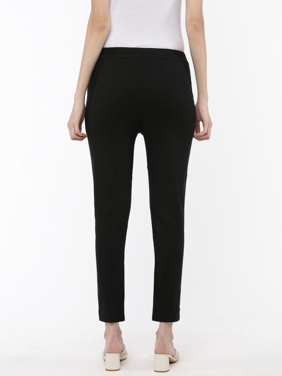 Softline 1083  Women’s Smart Pants Pack of 1