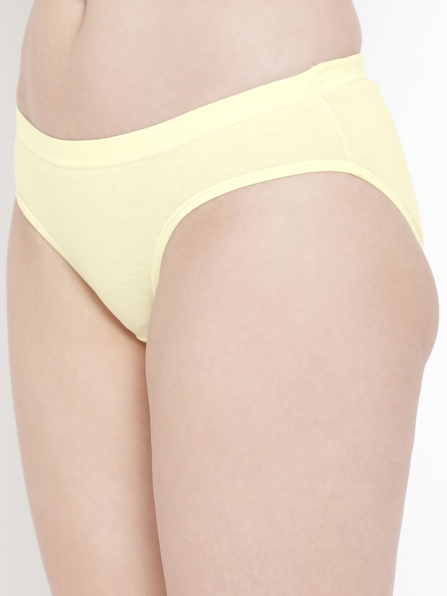 Softline 8300 Plain Light Inner Elastic Panty Assorted Print Pack Of 3