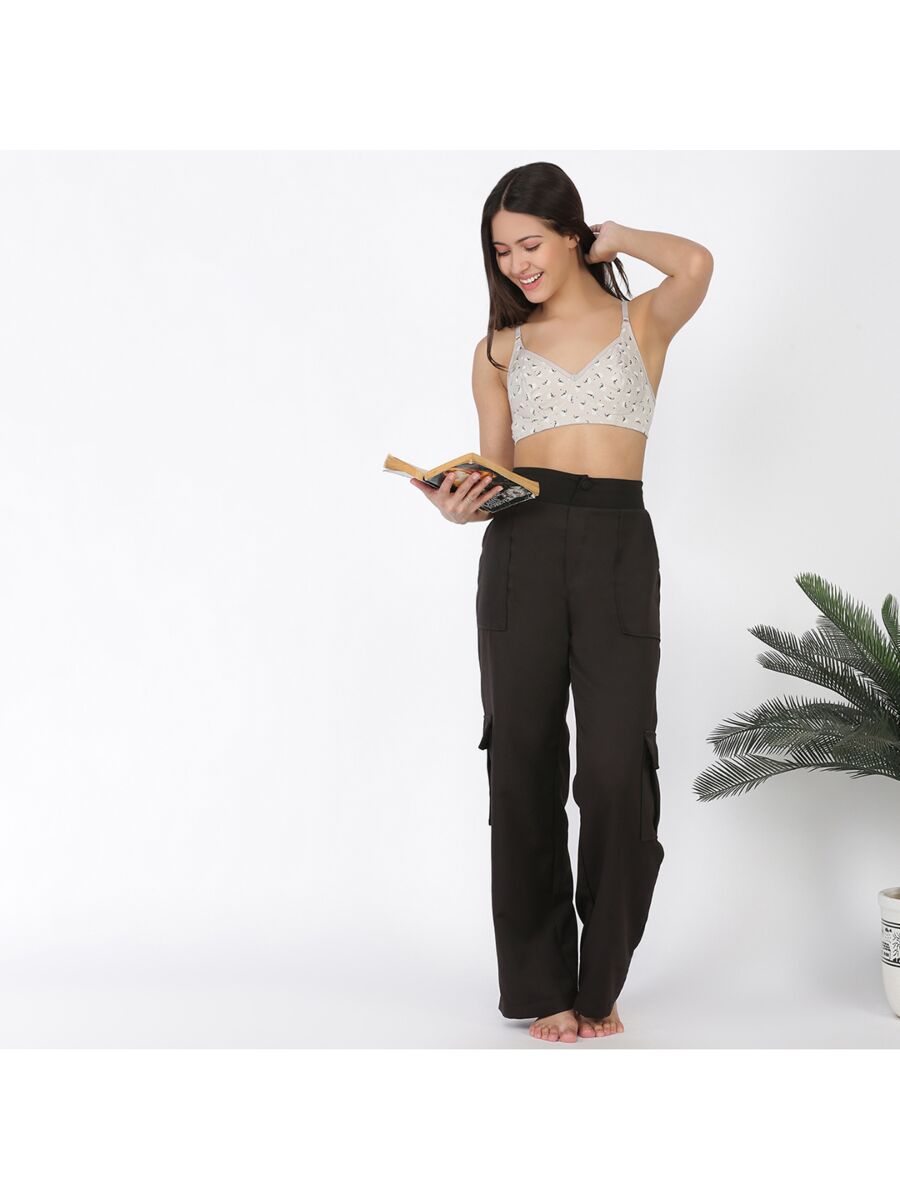 Softline Women's Non Padded Wire Free Bra in 100% Polyester Fabric with Elastic Straps and Hook Closure