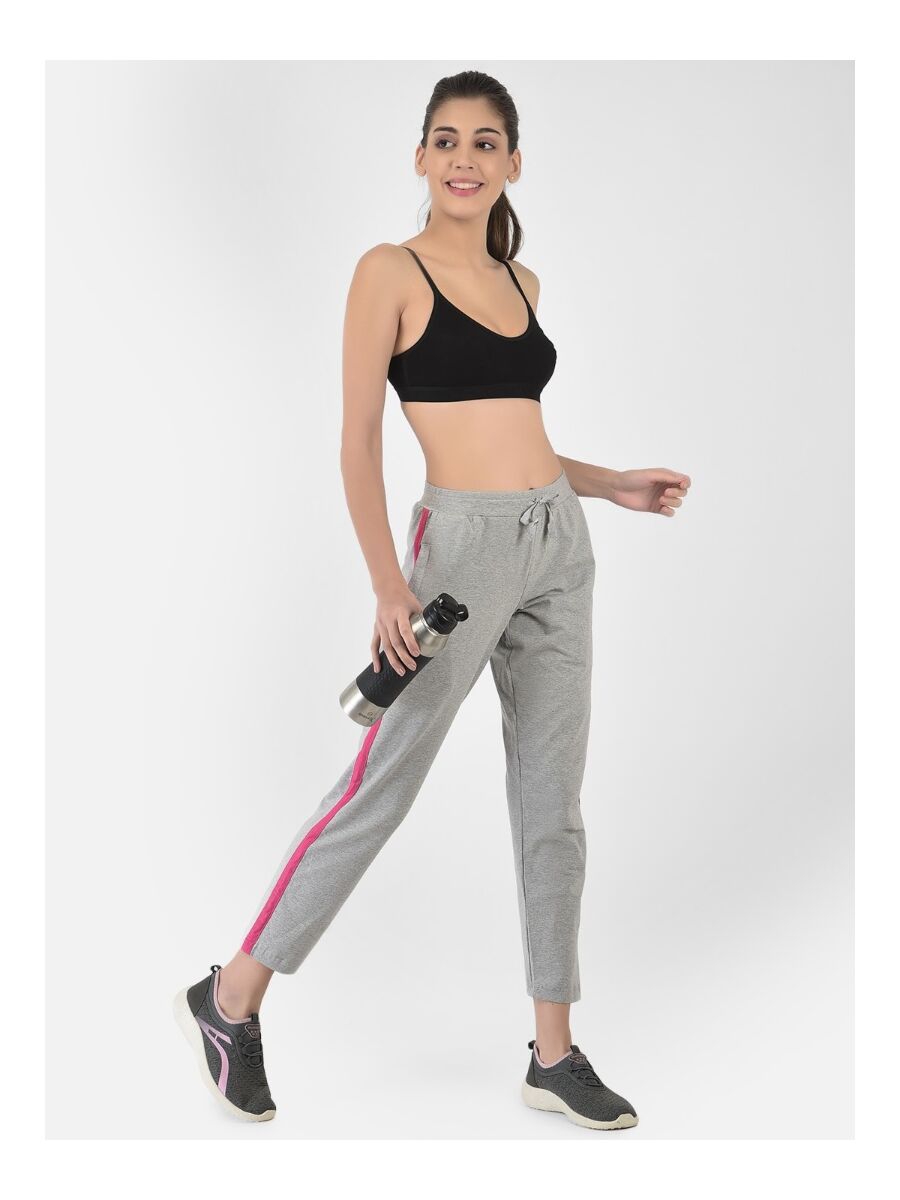 Softline Women's Non Padded Wire Free Sports Bra in 100% Cotton Fabric with Full Cup Coverage, Double Layered Cups, and Slip On Design