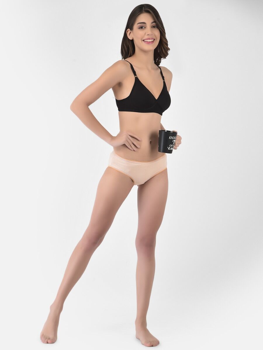 Softline Women's Non Padded Wire Free T-shirt Bra in Cotton Poly Fabric with Cross Neck Elastic Straps, Full Cup design, and Hook Closure