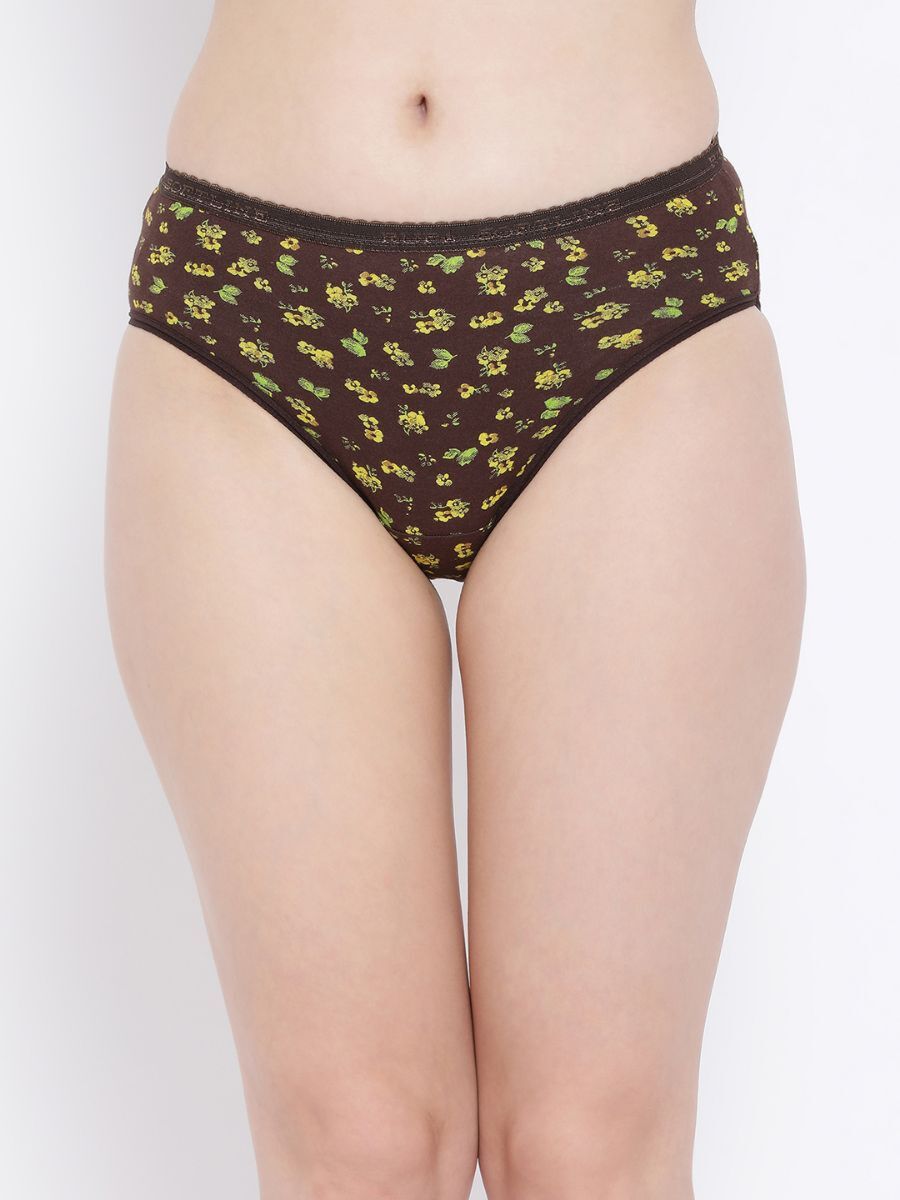 Softline 102 Printed Regular Outer Elastic Panty Assorted Colour Pack Of 1