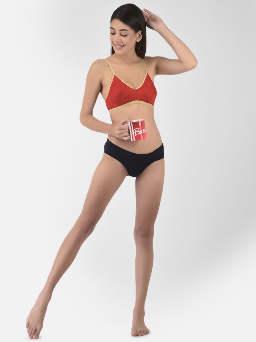 Softline Women's Soft Non Padded Wire free Bra in 100% Polyester Fabric with Elastic Straps and Hook Closure