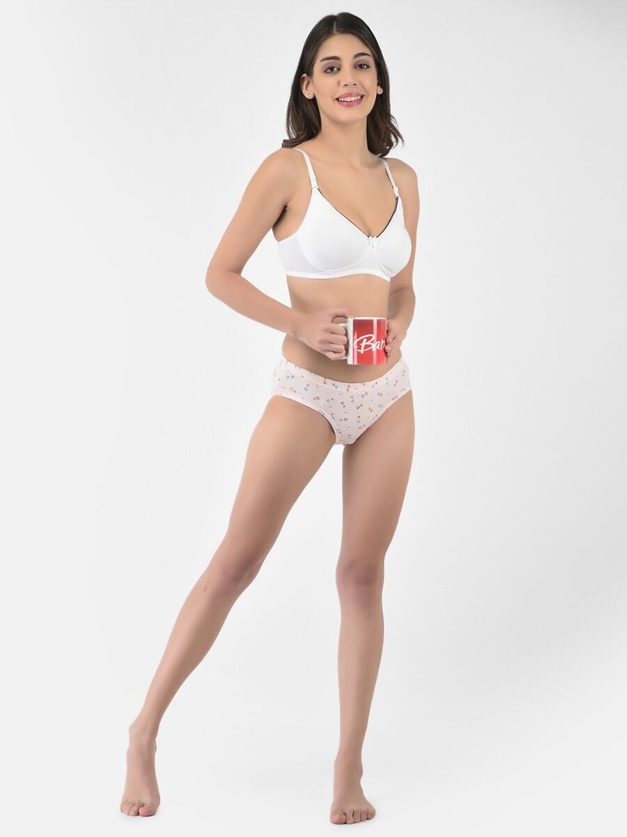 Softline Women's Non Padded Wire Free T-Shirt Bra in Cotton Stretch Fabric with Elastic Straps, Full Cup design, and Hook Closure