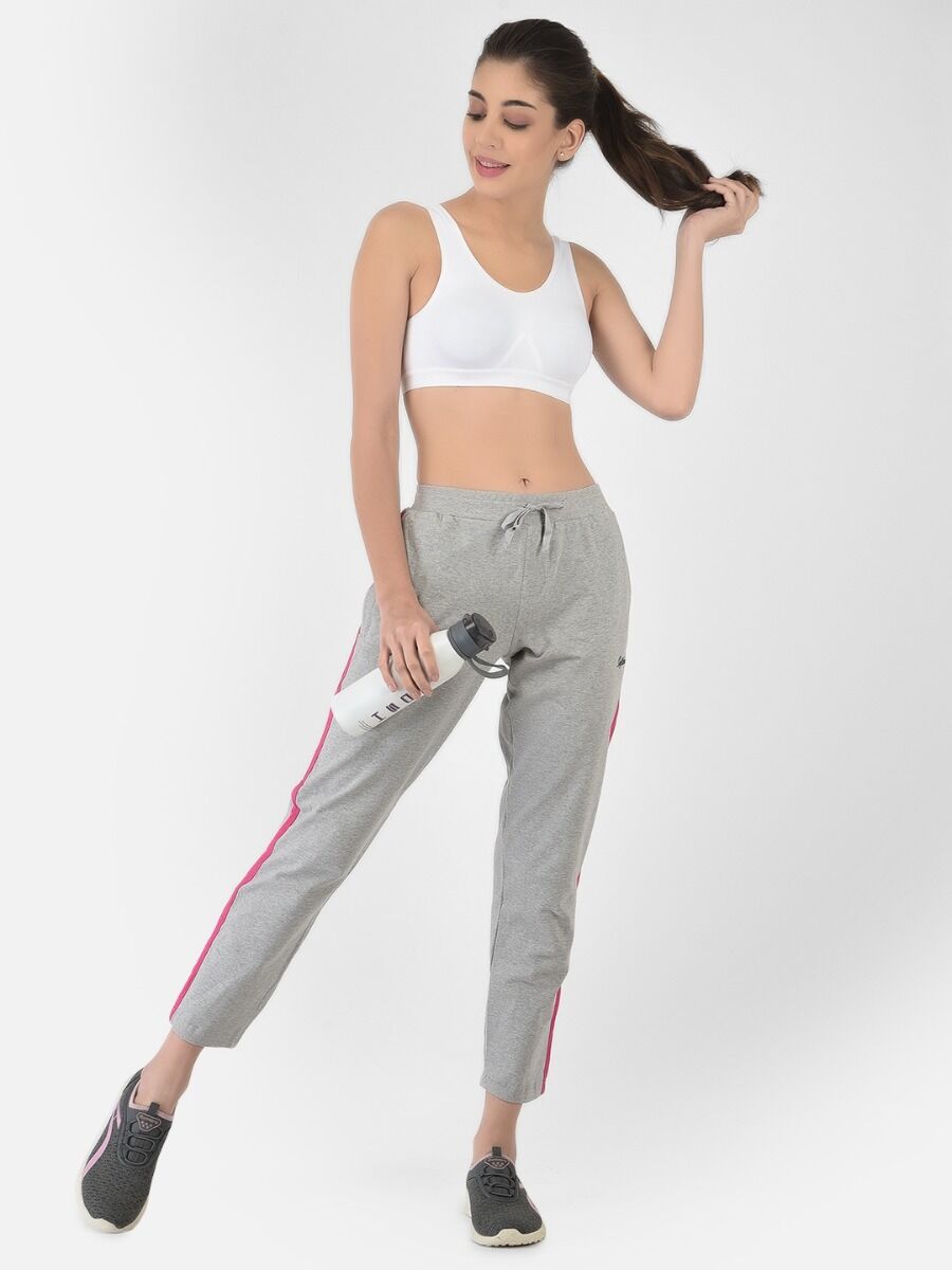 Softline Women's Non Padded Wire Free Sports T-Shirt Bra in Cotton Stretch Fabric with Full Cup Coverage, Broad Underband, Double Layered Cups, and Slip On Design