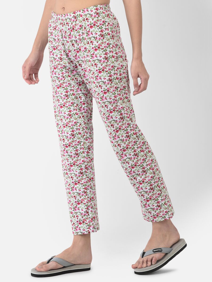 Softline Women's Regular Printed Pyjamas in 100% Cotton Faric with a Relaxed Fit, Full Length, and Elastic Waistband