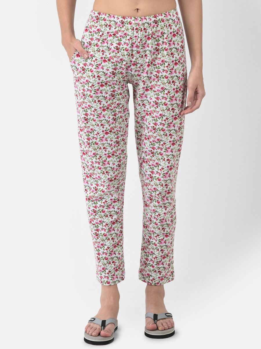 Softline Women's Regular Printed Pyjamas in 100% Cotton Faric with a Relaxed Fit, Full Length, and Elastic Waistband